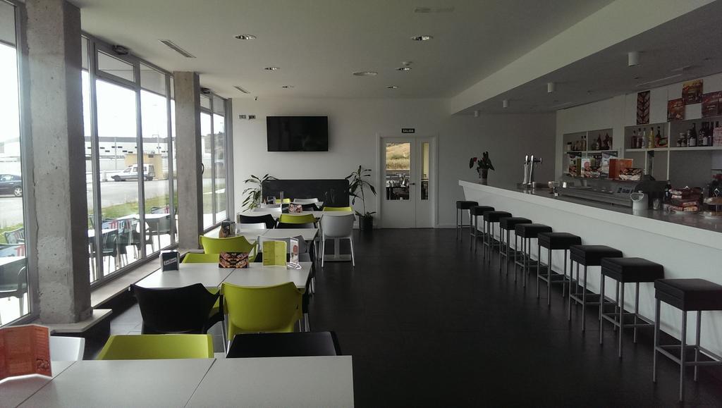 Nruta Ponferrada Hotel Bembibre  ภายนอก รูปภาพ